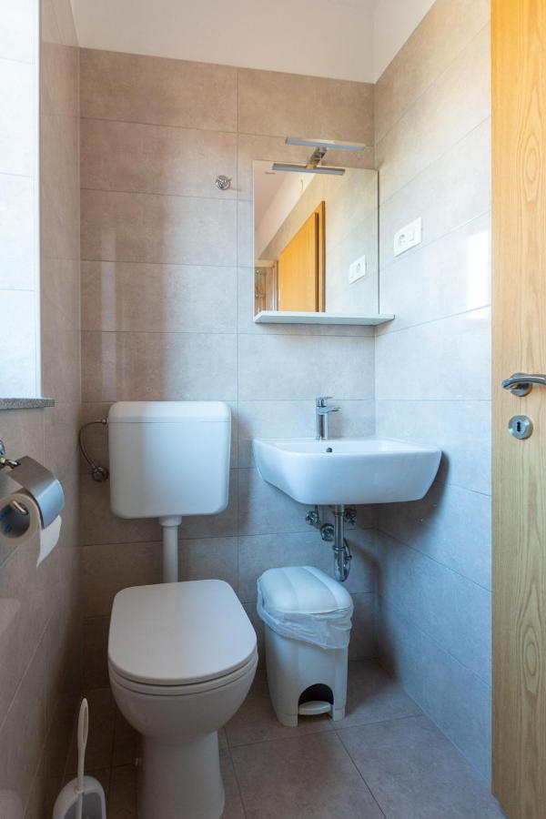 Apartments And Rooms Jeselnik Portoroz Luaran gambar