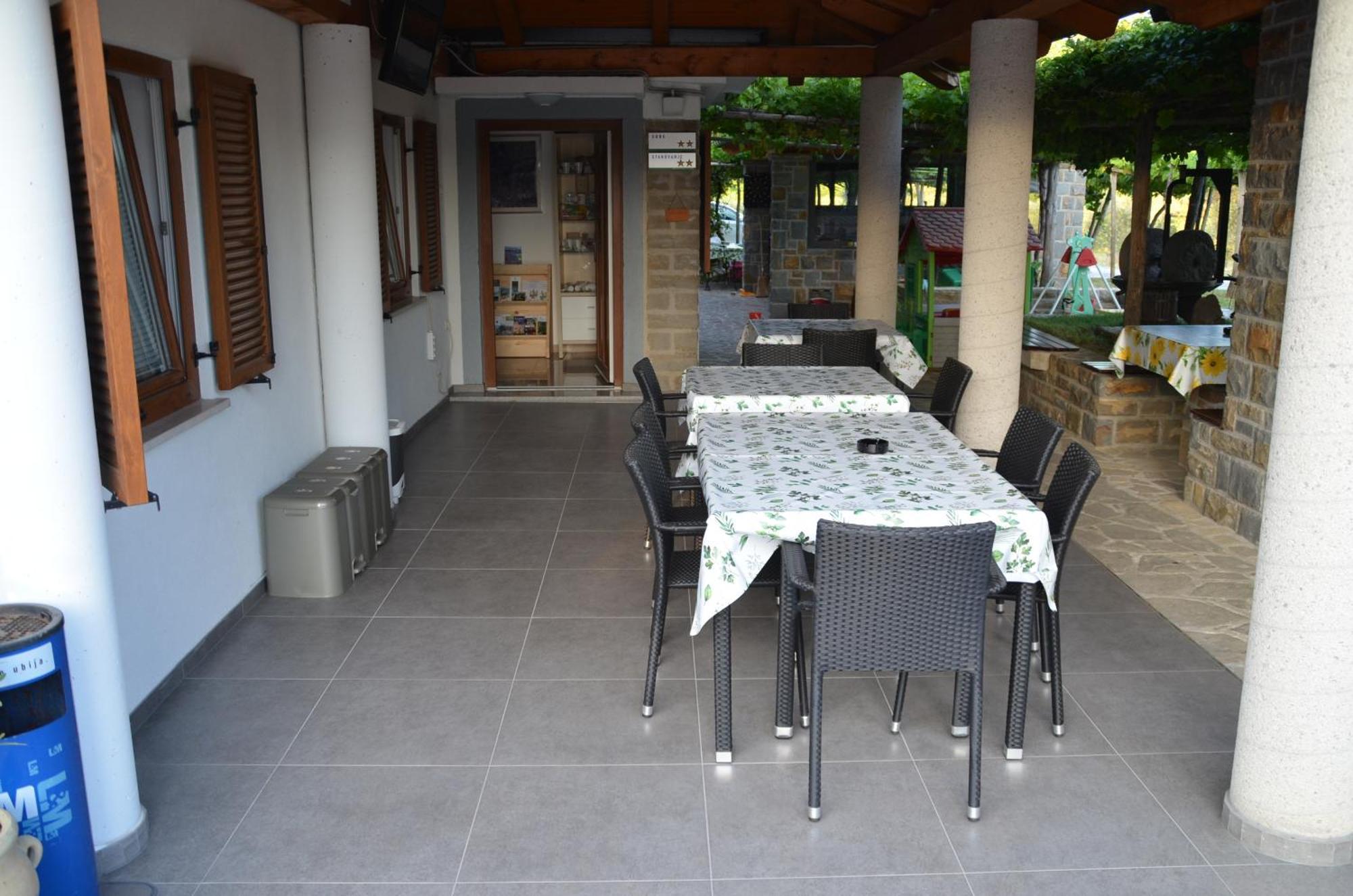 Apartments And Rooms Jeselnik Portoroz Luaran gambar